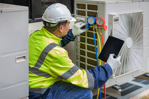 Professional Hvac Maintenance technician working in New London, TX